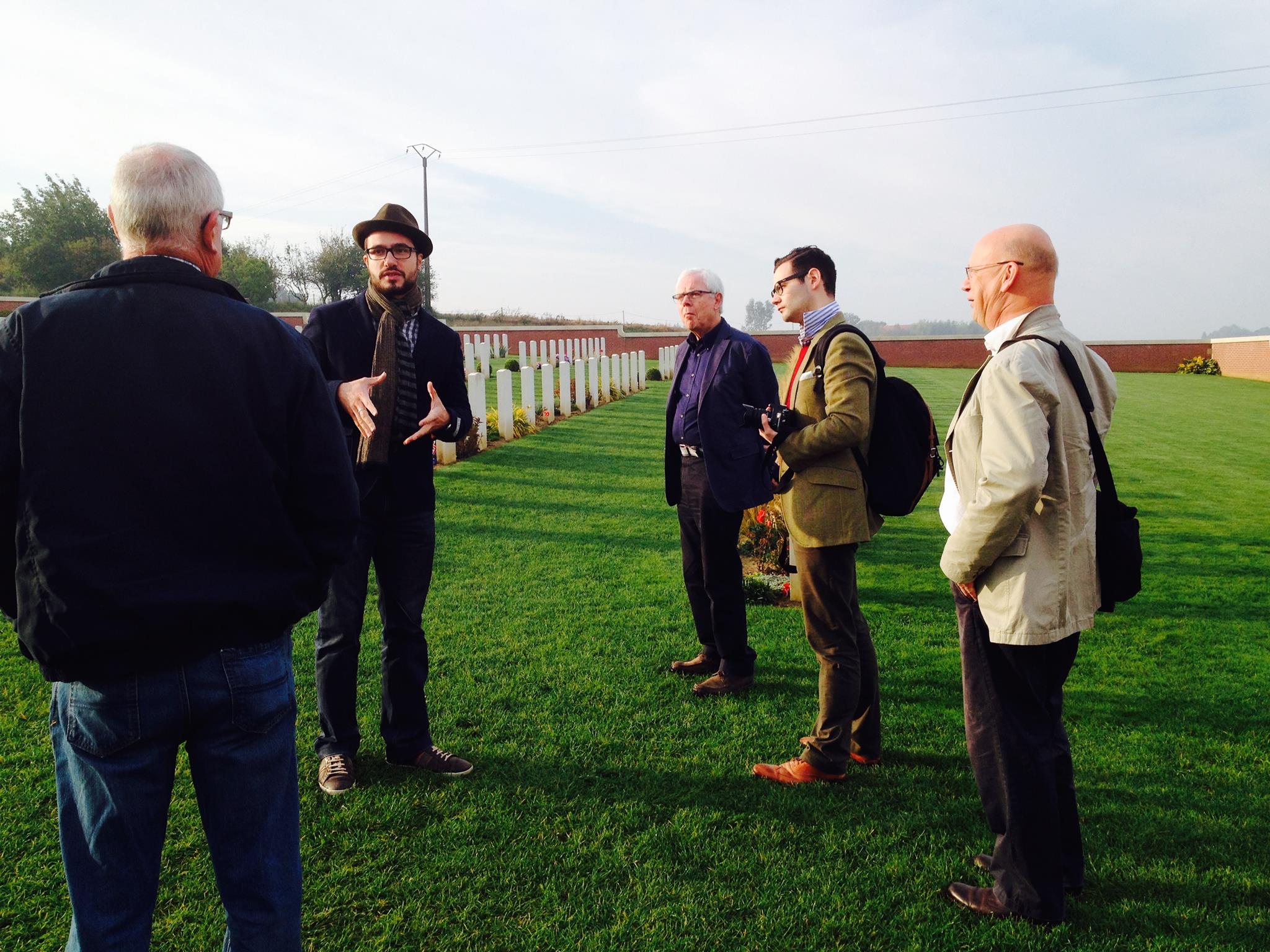 discover guided tours in WW1 cemeteries